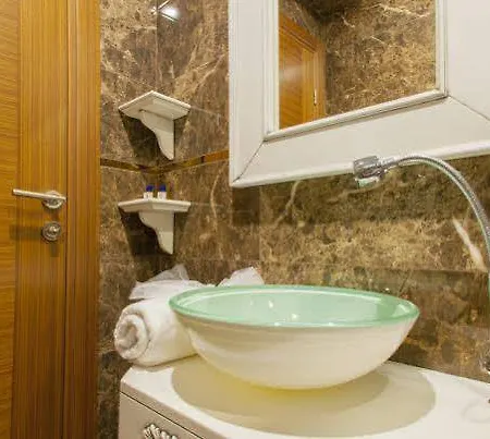 1inci Butik Otel Sakarya (Marmara)