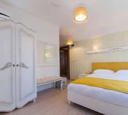 1inci Butik Otel 3*