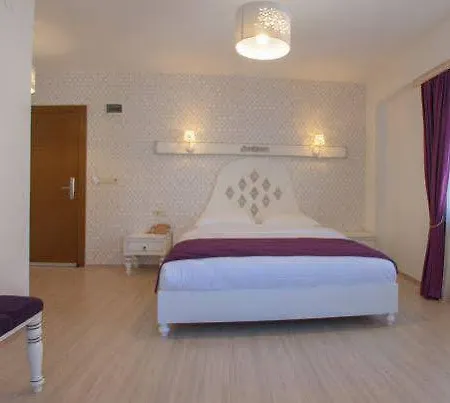 1inci Butik Sakarya (Marmara)